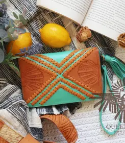 Shelly Leather Purse
